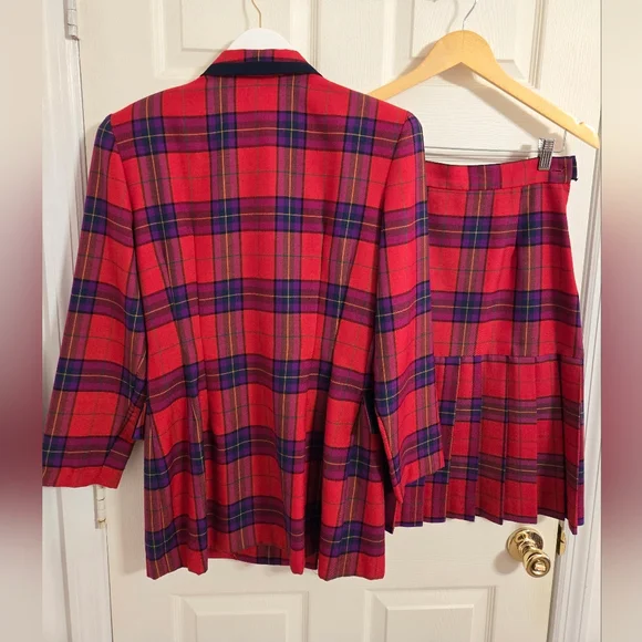Joseph Ribkoff Vintage Plaid Red and Purple Women's Blazer and Skirt Set Size 10 - Picture 2 of 12
